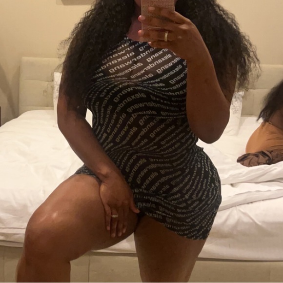 ꧁ ALEXANDER WANG LOGO MESH SLEEVELESS DRESS꧂ - Picture 4 of 5